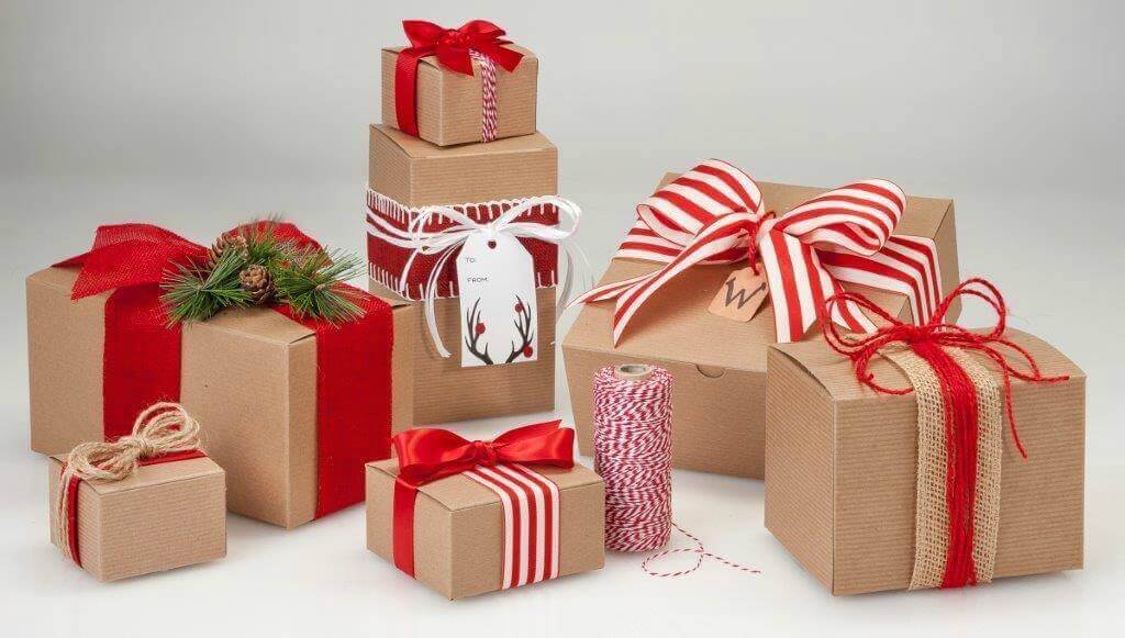 Kraft-Gift-Boxes-Red-Ribbon-1024x581 christmas